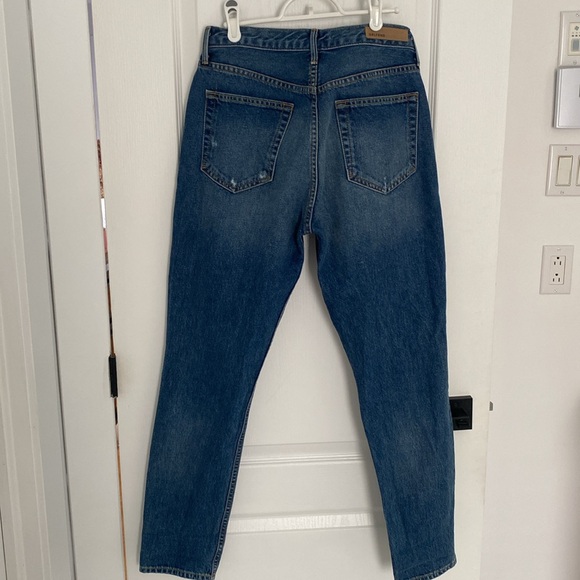 GRLFRND straight high rise relaxed Jean - Picture 4 of 4